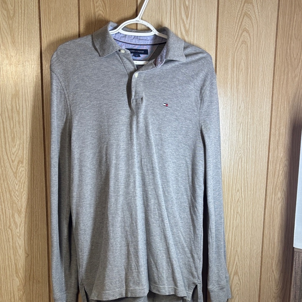Tommy Hilfiger Men's Polo in Light Gray